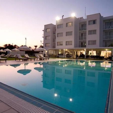 Frixos Suites Hotel Apts Voroklini Exterior photo