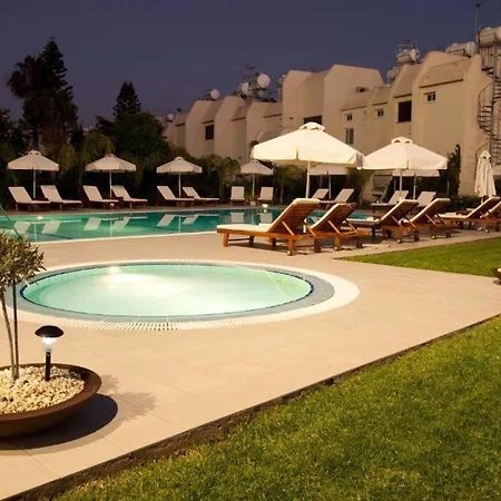 Frixos Suites Hotel Apts Voroklini Exterior photo