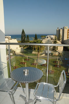 Frixos Suites Hotel Apts Voroklini Exterior photo